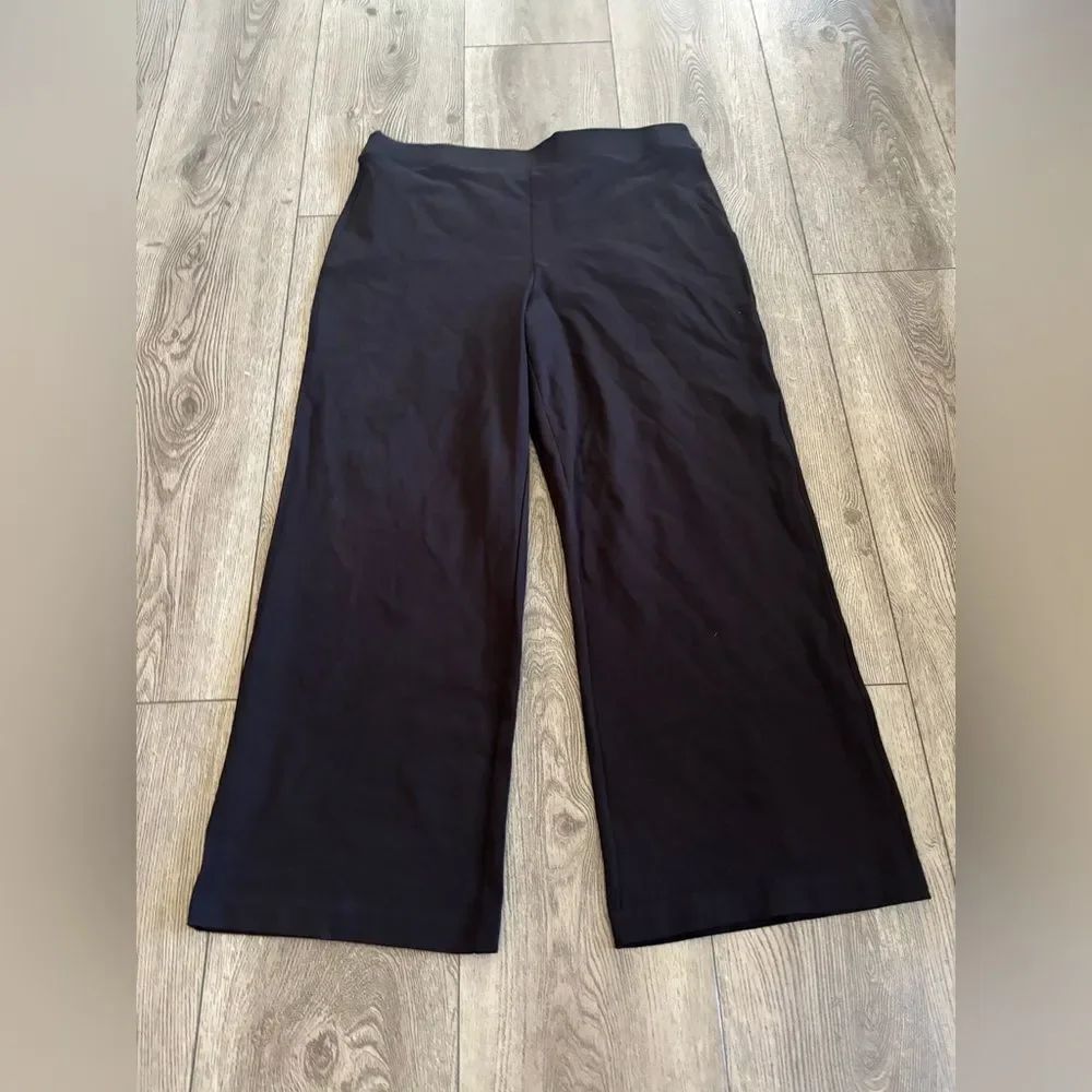 Nine West high rise wide leg Classic Black Women's Pants